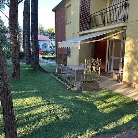 Bathalaa A Due Passi Dal Mare Appartement Llido Degli Estensi
